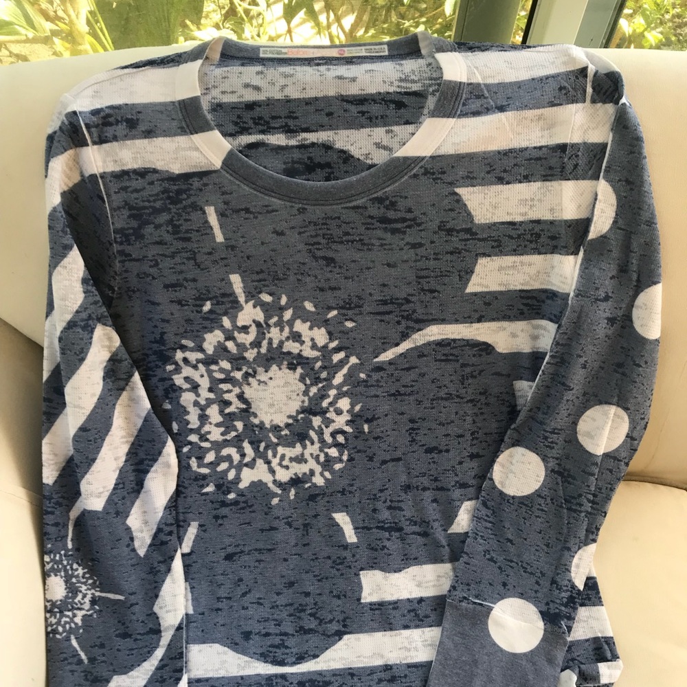 Long sleeve Before +Again long sleeve t-shirt